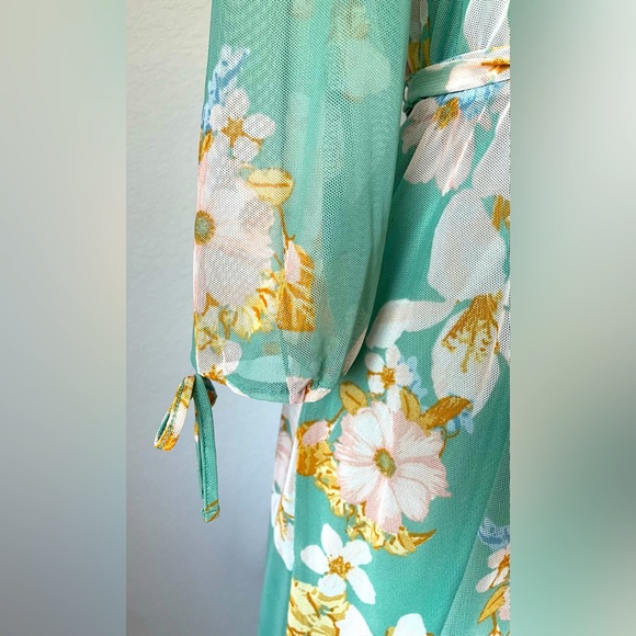Allison Brittney mint green floral dress - Picture 4 of 5